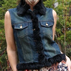 Y2K Denim Vest Jacket with Black Rabbit Fur Detail Vintage Cejon Accessories